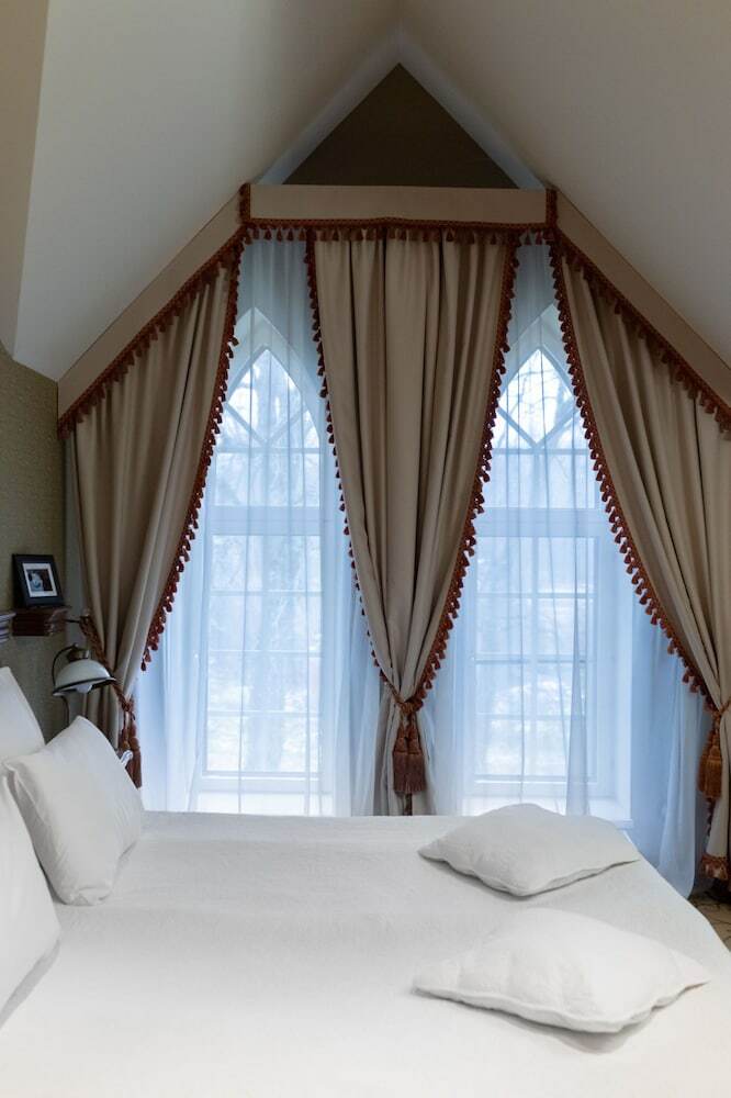 Altun Estate Hotel Barskiy Fligel