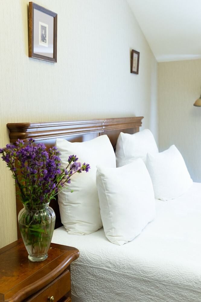 Altun Estate Hotel Barskiy Fligel