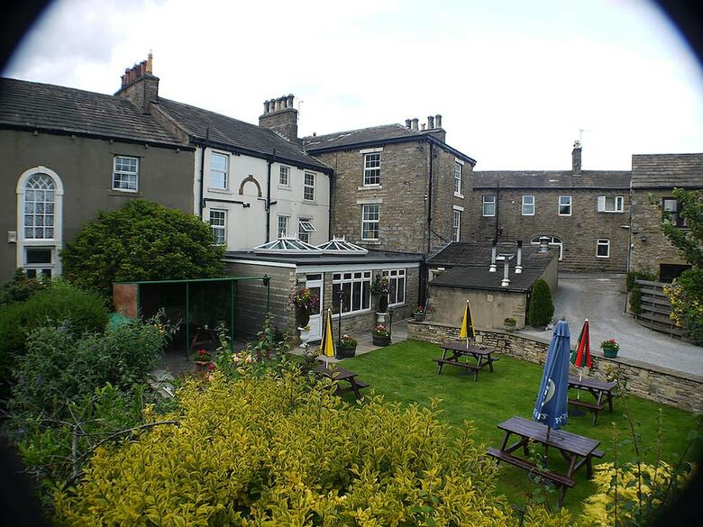 The White Rose Hotel