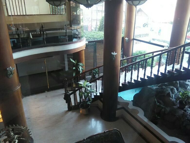 Hotel The Woods Manor Mg Road