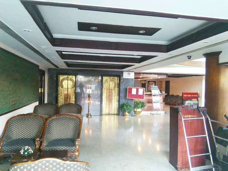 Hotel The Woods Manor Mg Road