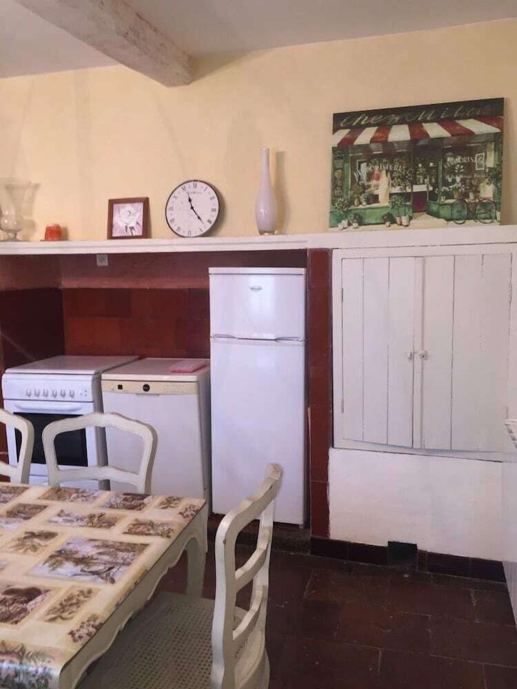 Hotel Gite Le Jardin Des Cedres