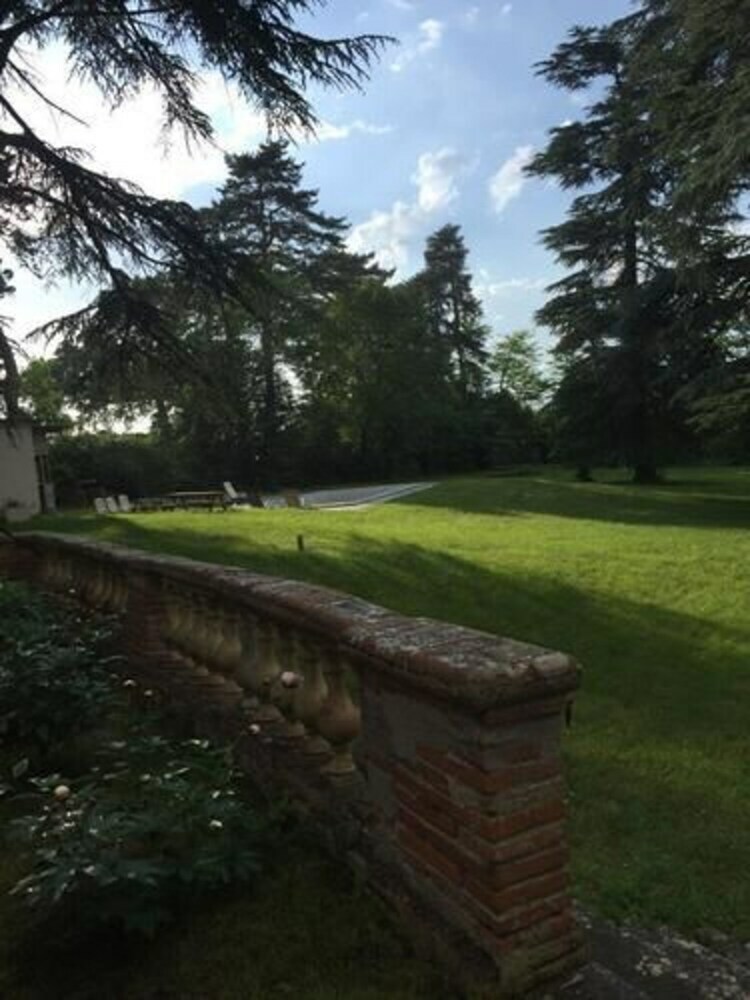 Hotel Gite Le Jardin Des Cedres