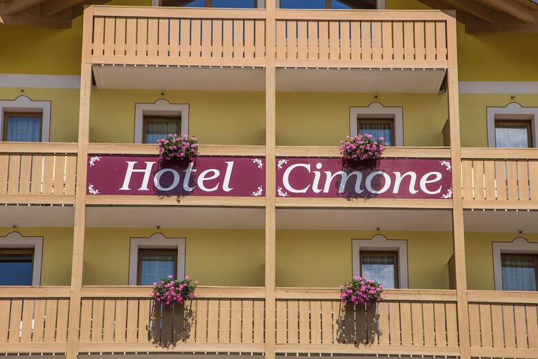Hotel Cimone