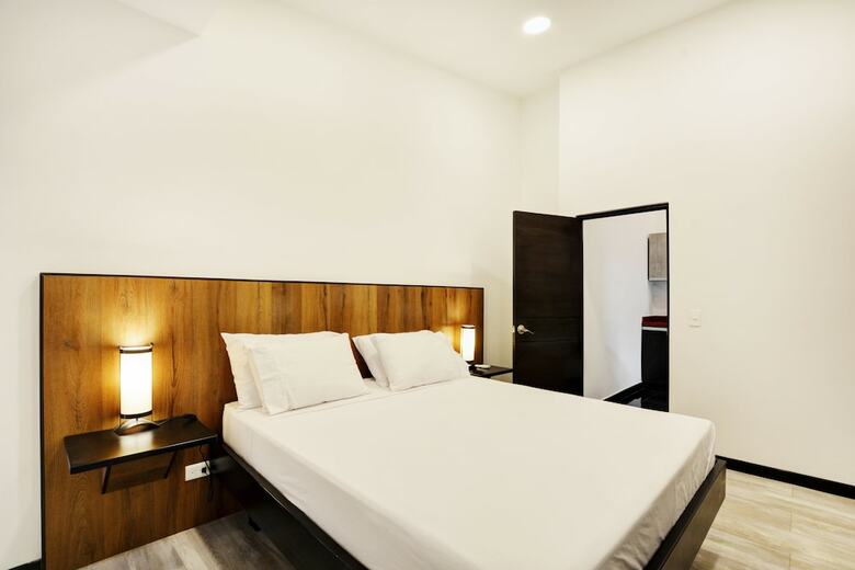 Apartamentos Provenza Lofts