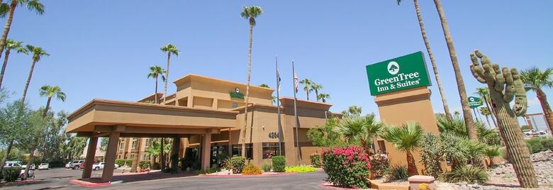 Hotel Greentree Inn & Suites