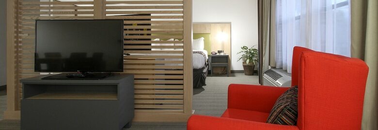 Hotel Greentree Inn & Suites