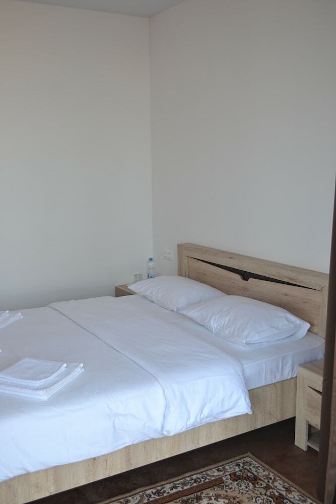 Art Hotel 16 Floor