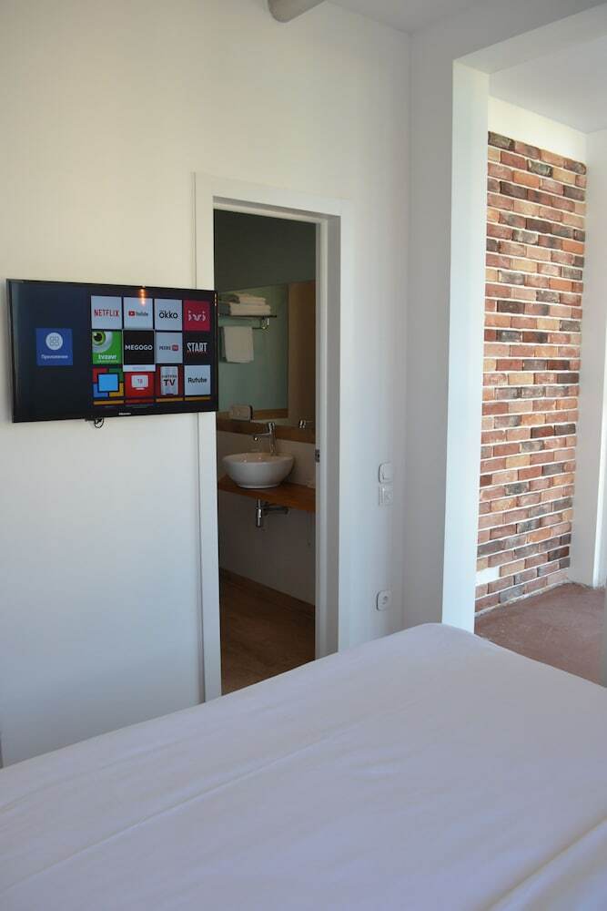 Art Hotel 16 Floor