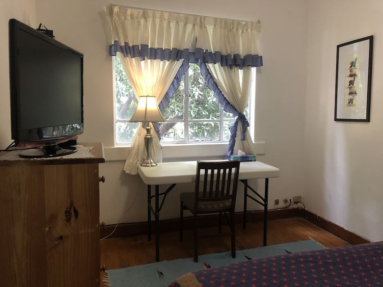 Hotel Curie 10