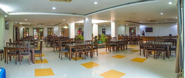 Hotel Anand Corbett Aamod Resort And Spa