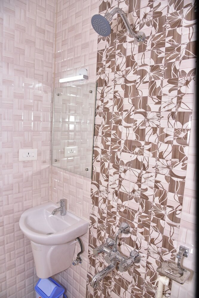 Bed & Breakfast Hotel Citywalk Residency