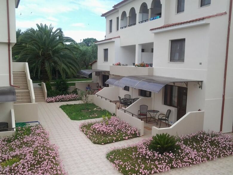Apartamentos Amari Hotel