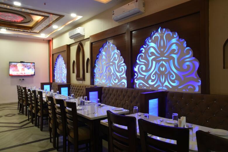 Hotel Gst Grand Plaza