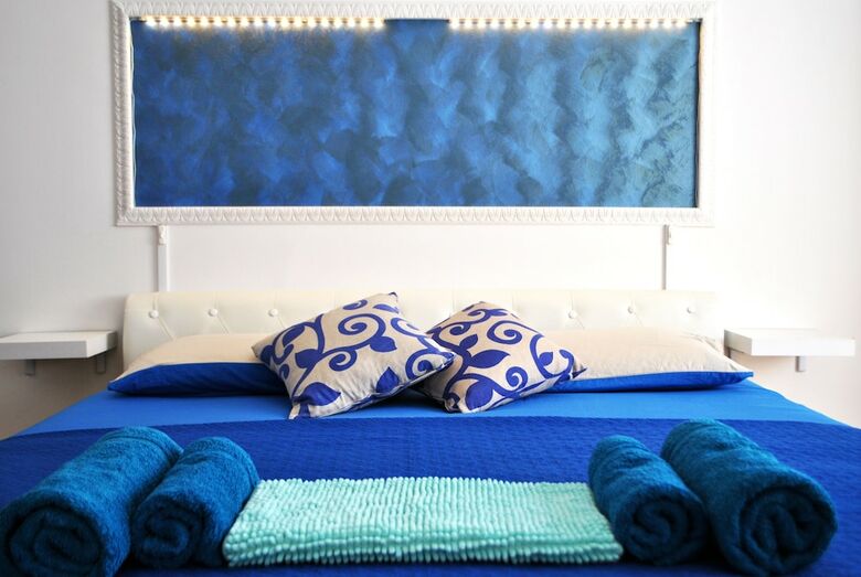 Bed & Chic