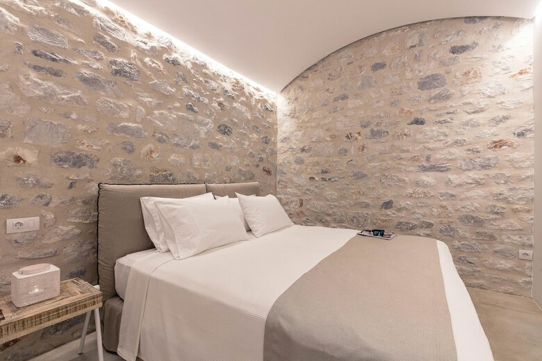 Hotel Ari� Estate Suites & Spa
