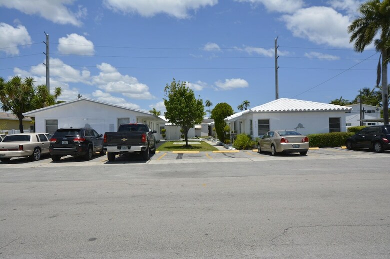 Hallandale Beach Apartments