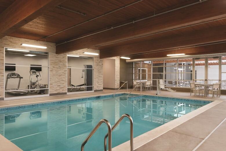 Hotel Country Inn & Suites By Radisson, Ft. Atkinson, Wi