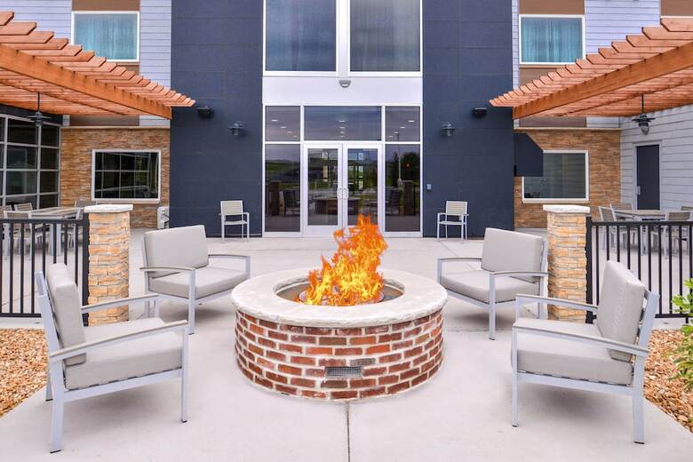 Hotel Country Inn & Suites By Radisson, Ft. Atkinson, Wi