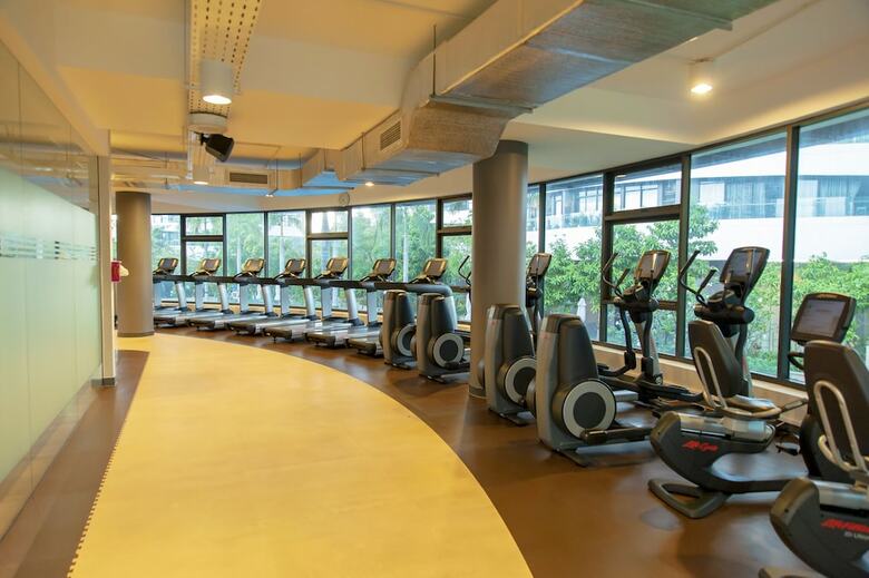 Aparthotel Saigon City View Apartment & Pool