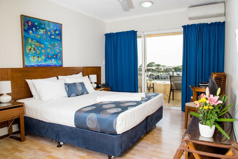 Apartamentos Cullen Bay Resort