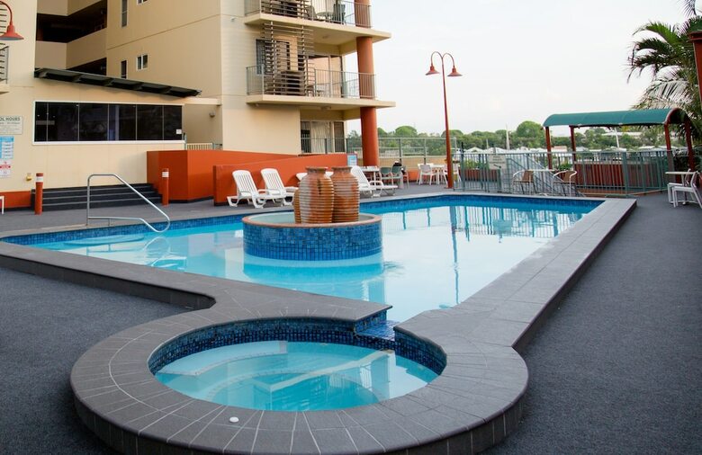 Apartamentos Cullen Bay Resort