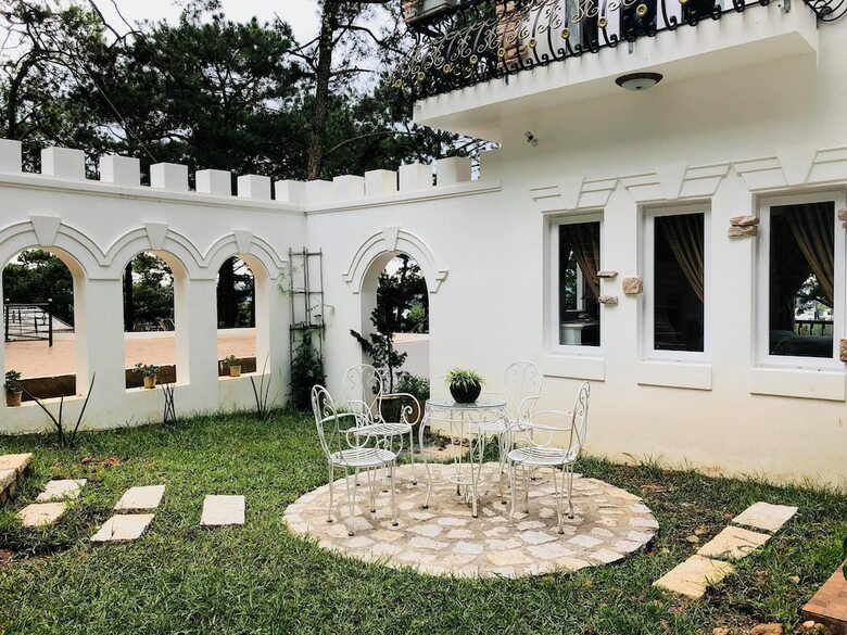 Hotel Joy Villa