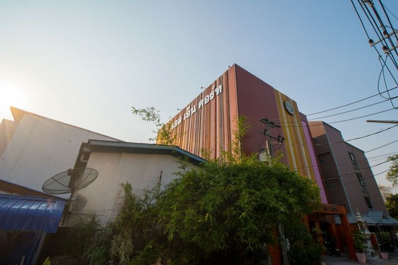 Hotel Sn Court