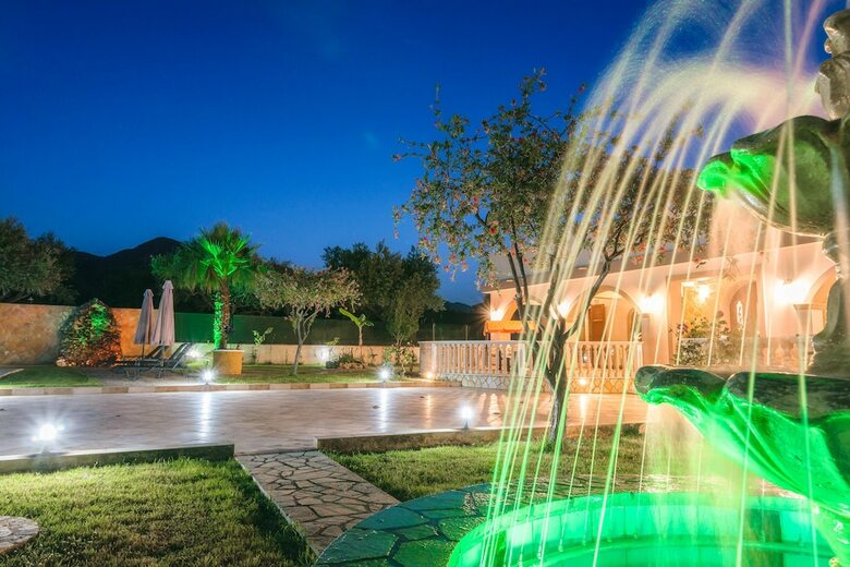 Villa Fontana Holiday Home