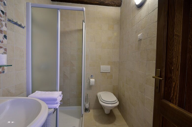 Hotel Traditional Stone House