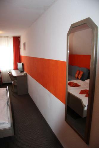 Hotel Am Schloss Neuenstein