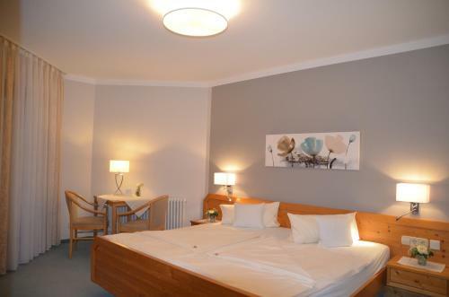 Hostal Hotel-pension Breig Garni