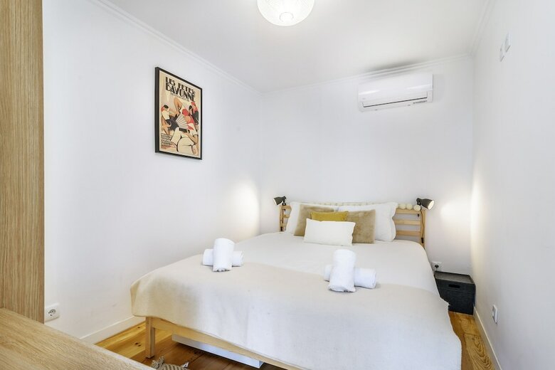 Apartamentos Mastros By Bnblord