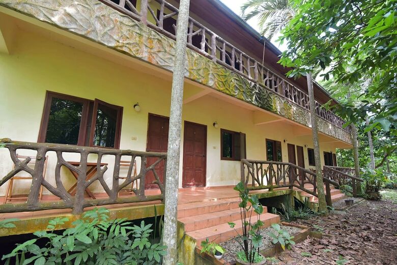 Hotel Ao Nang Pearl Resort