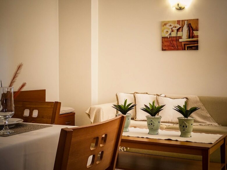 Apartamentos Tsambikos Apts
