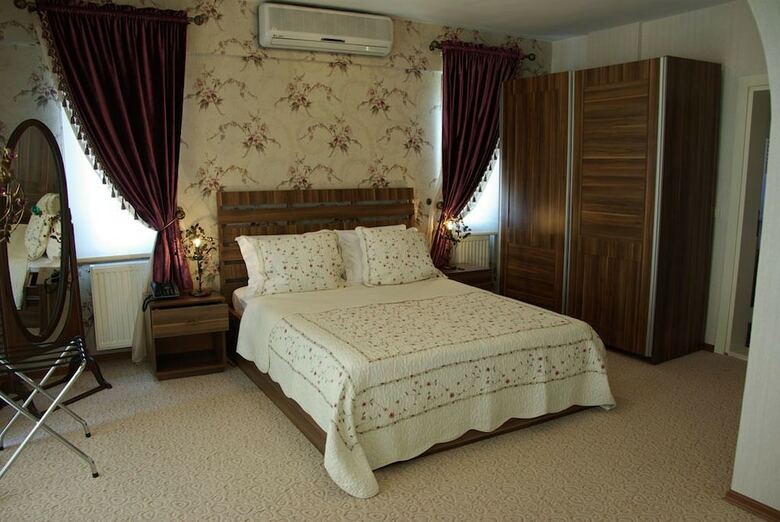 Villa Parla Viens Suites