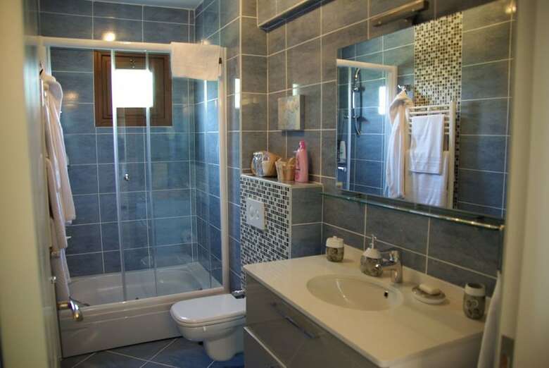 Villa Parla Viens Suites