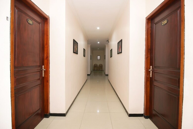 Hotel Airy Syariah Lowokwaru Soekarno Hatta Dalam 2 Malang