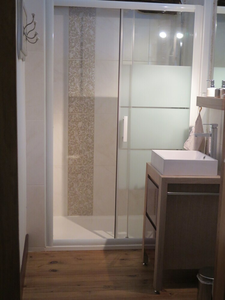 Hotel Chambres D'h�tes Tnature