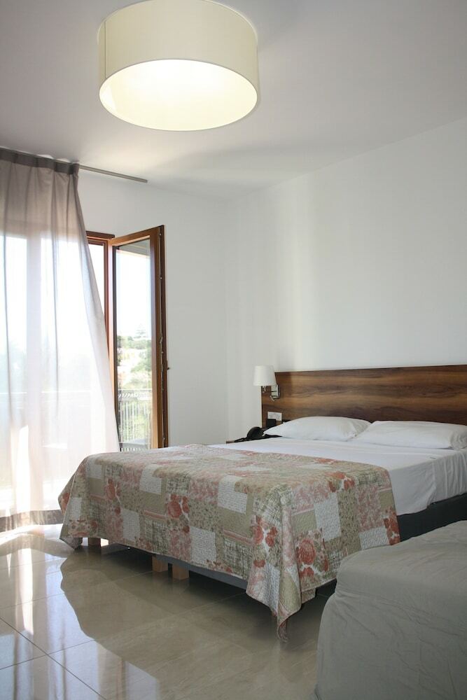 Posada Morello Beach Hotel