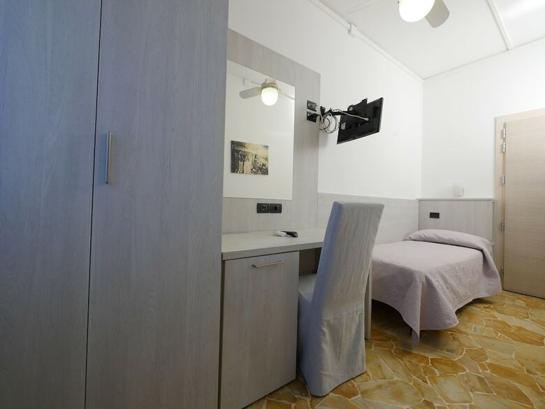Bed & Breakfast Florence House Careggi