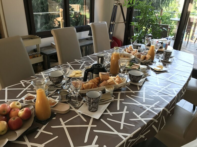 Hotel Les Crinieres En Brie