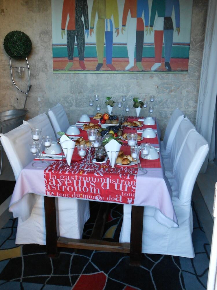 Bed & Breakfast Les Hauts de Corneilhan