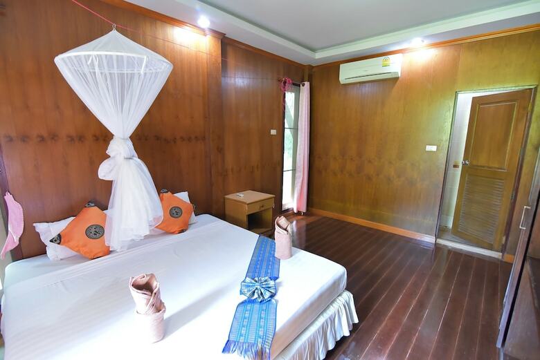 Hotel Baan Suan Farmstay