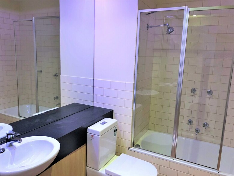 Apartamentos Readyset On King