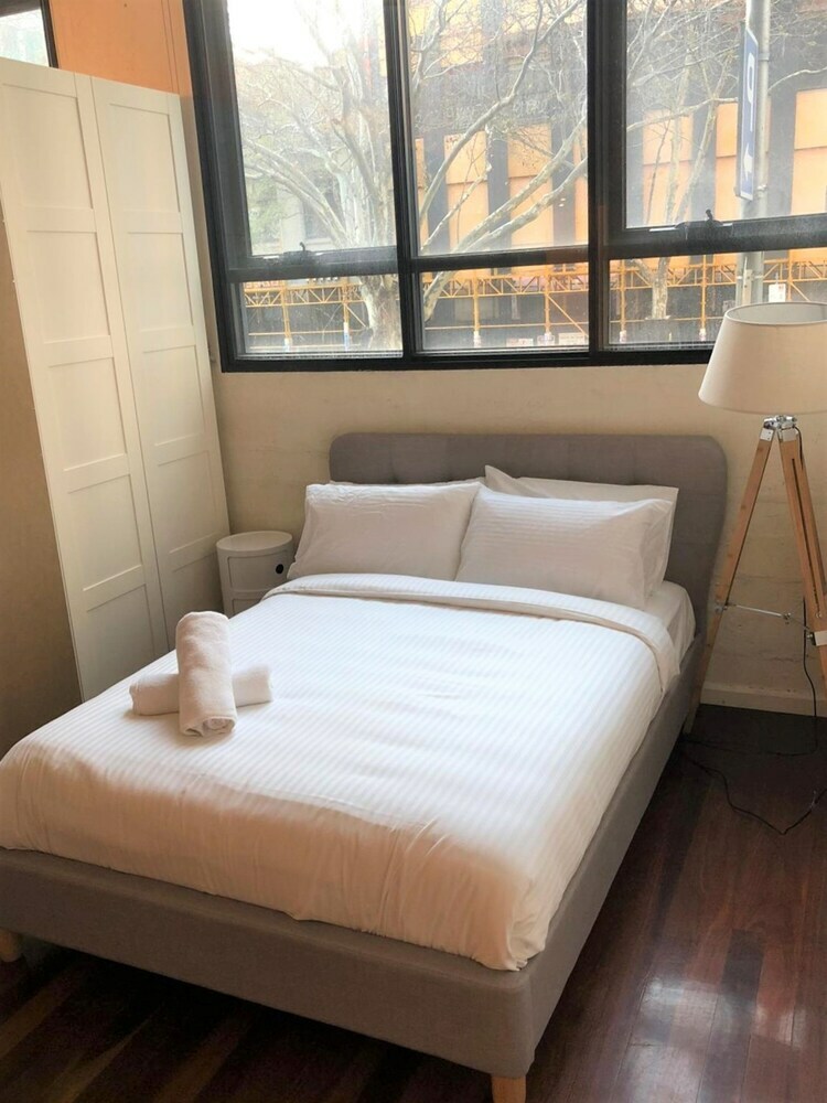 Apartamentos Readyset On King
