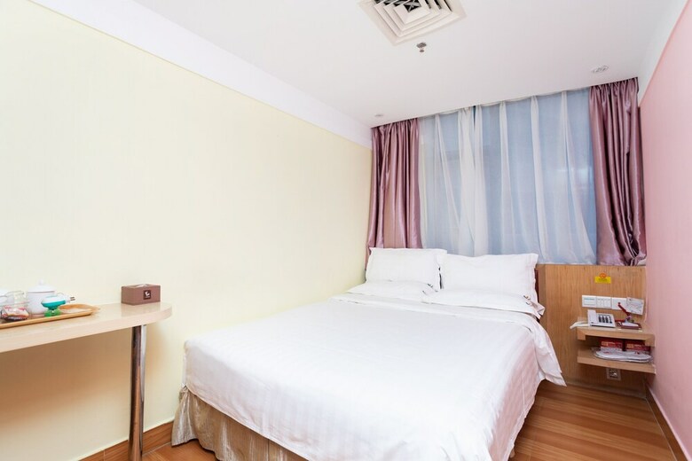 L Hotel Lianhua