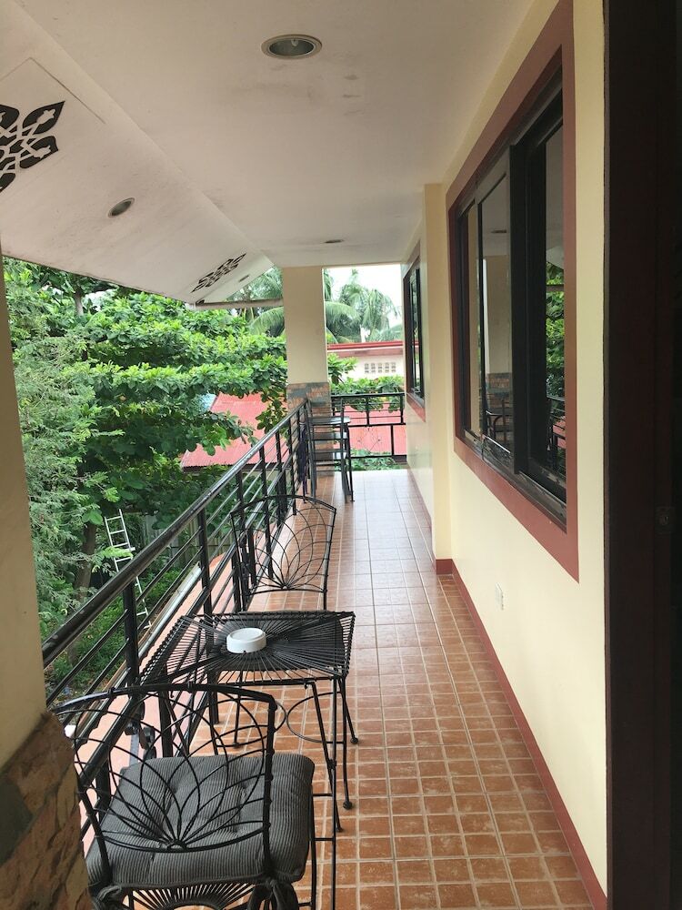 Pal-watson Apartments