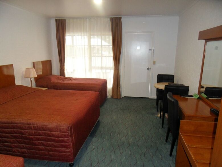 Swaggers Motor Inn