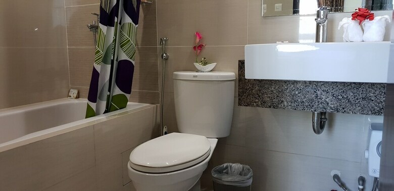Mactan Newtown With Ocean View